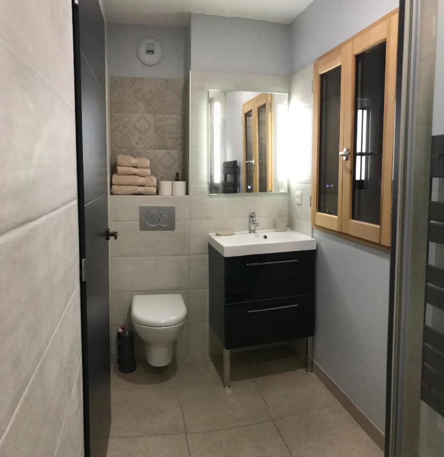 Chalet Barbara With Swimming Pool In The Heart Of Oisans Le Bourg-dʼOisans Εξωτερικό φωτογραφία