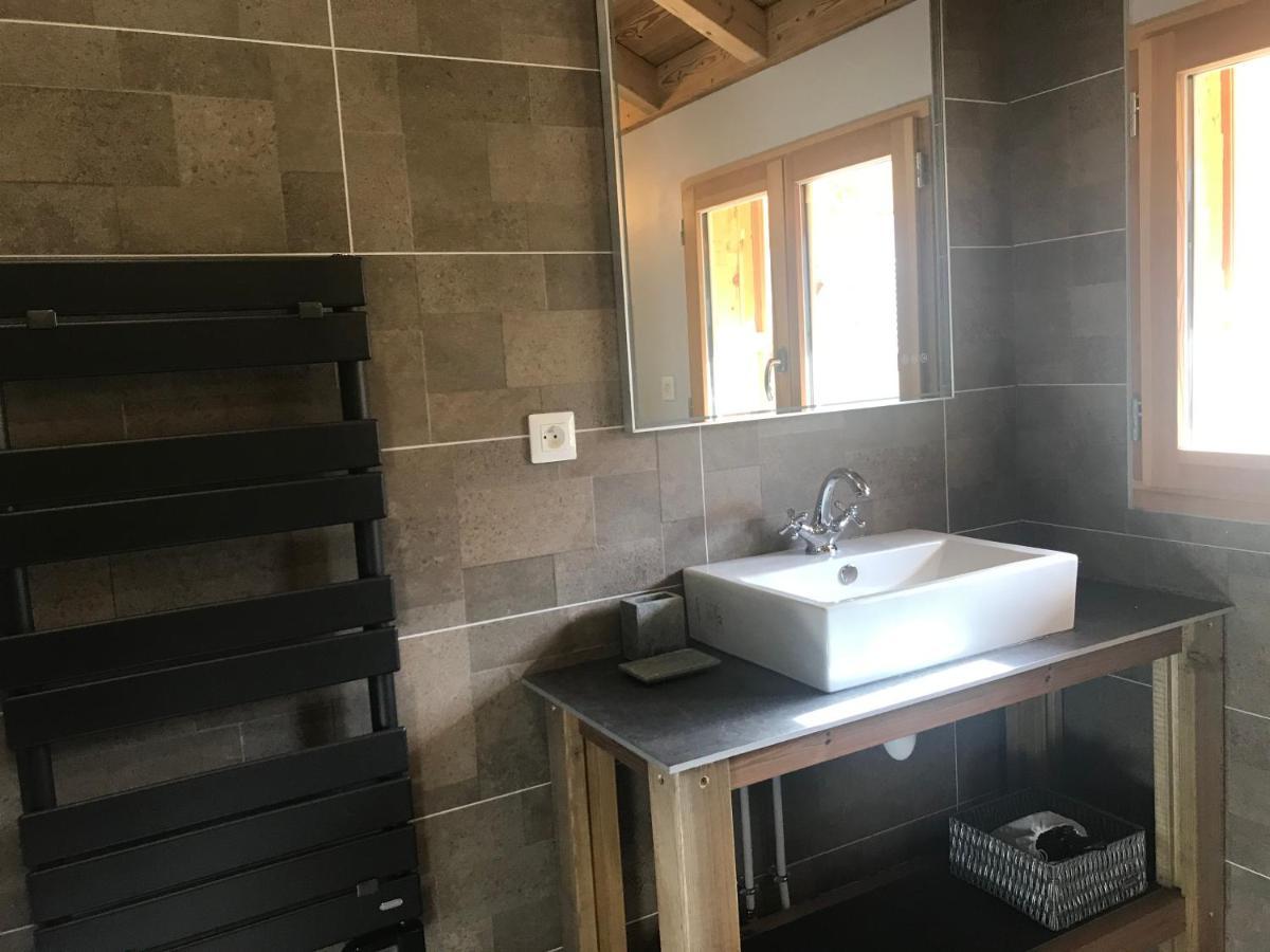 Chalet Barbara With Swimming Pool In The Heart Of Oisans Le Bourg-dʼOisans Εξωτερικό φωτογραφία