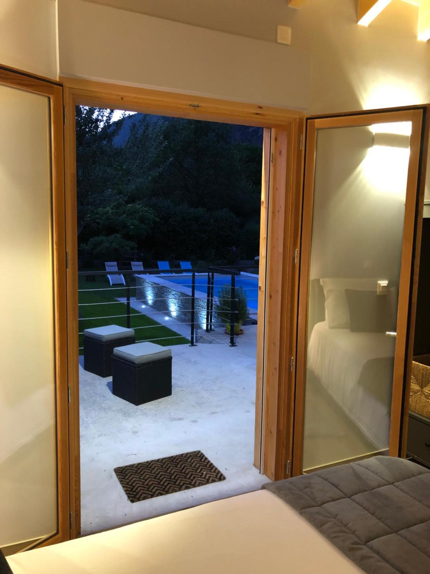 Chalet Barbara With Swimming Pool In The Heart Of Oisans Le Bourg-dʼOisans Εξωτερικό φωτογραφία